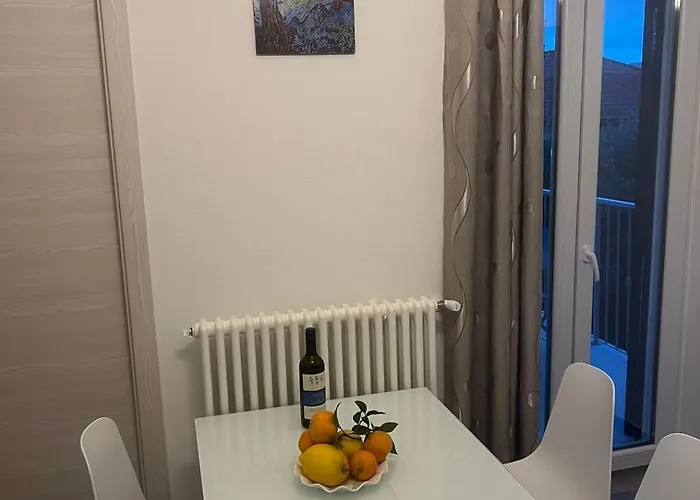 Casa Enzo Pensionat 3*