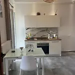 Casa Enzo 게스트하우스