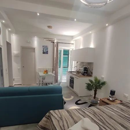 Casa Enzo Guest house *