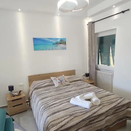 Casa Enzo בית הארחה לה ספציה
